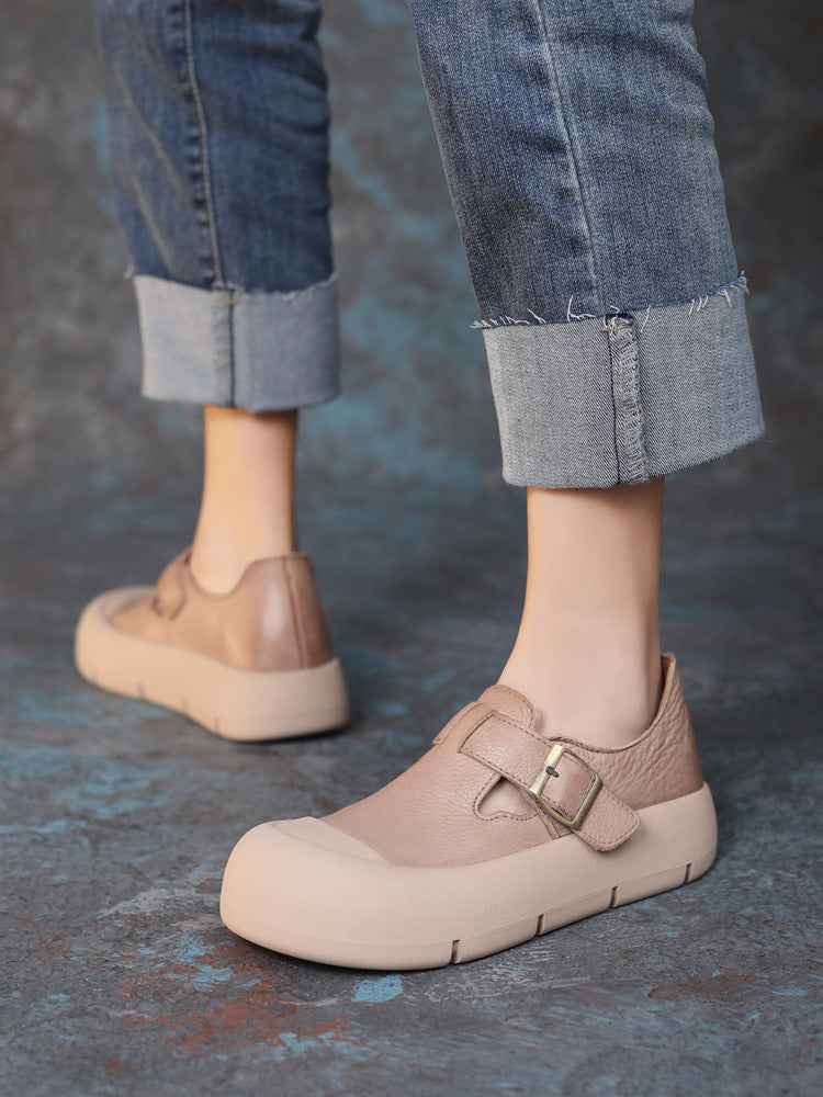 Women's Fashion Round Head Handmade Leather Buckle With Velcro Flat Shoes