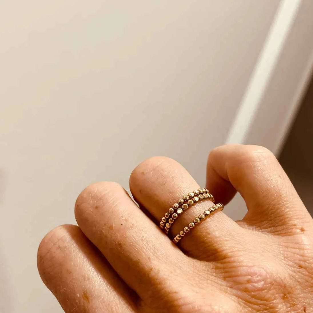 DAHLIA DOT RING