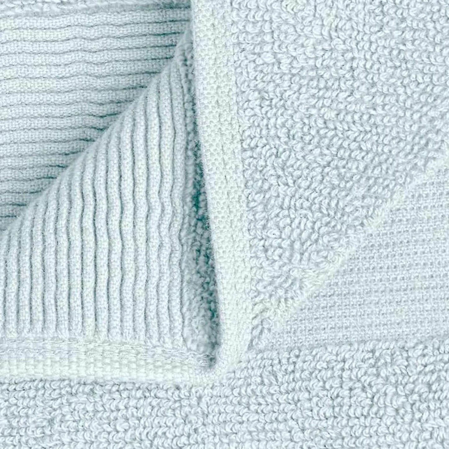 4 Pack Resort Collection Soft Bath Towel 28x55 in Luxury Plush Cotton Light Blue - Solstik