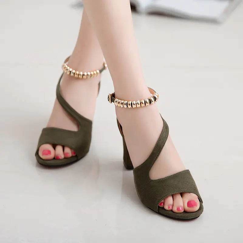 Chic Suede Heeled Buckle Sandals - Solstik