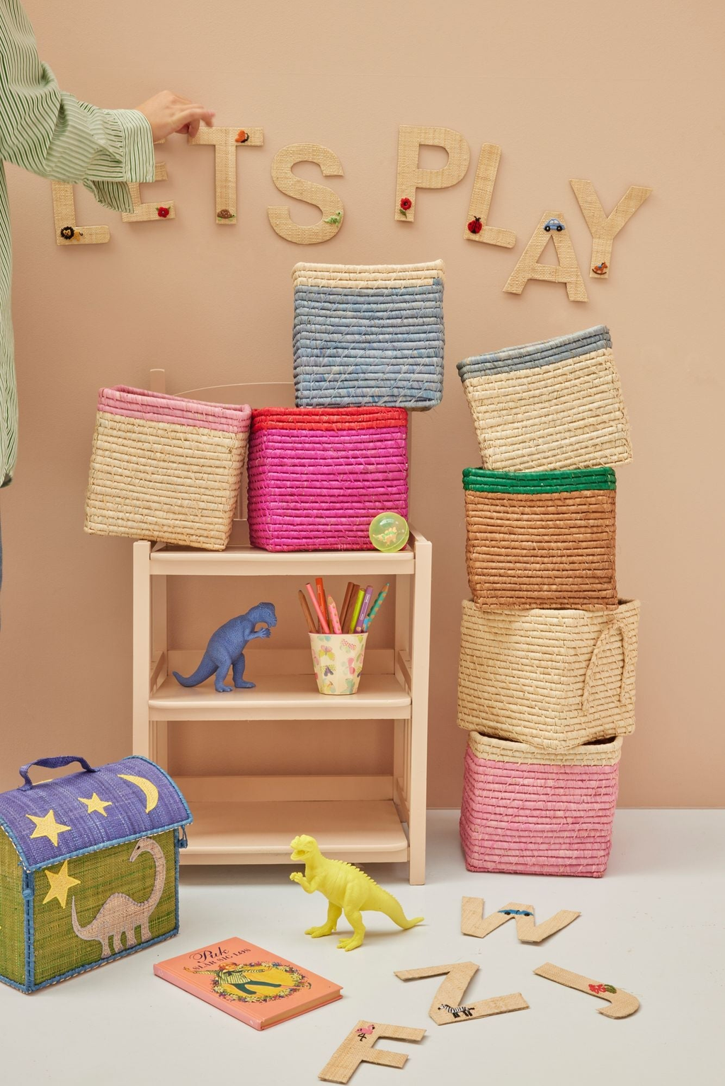 Small Square Raffia Storage Basket with a Blue Top
