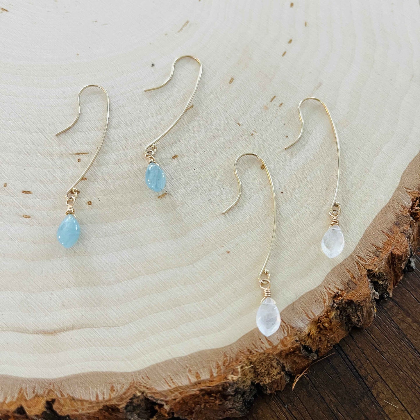 GEM HANG EARRINGS