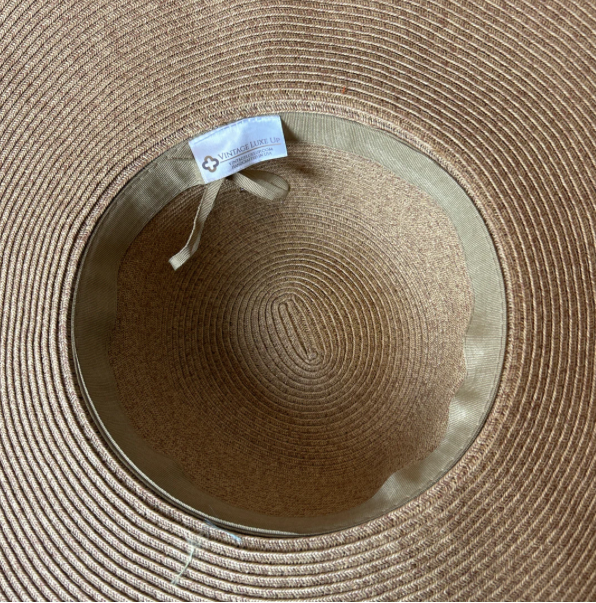 CC Logo Camellia Noir Perfect Straw Sun Hat - Solstik