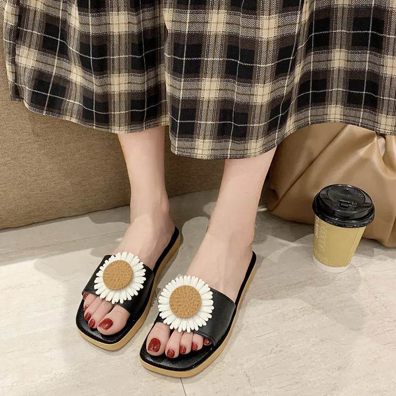 Women's Outdoor Non-Slip Daisy Slide Sandals - Solstik