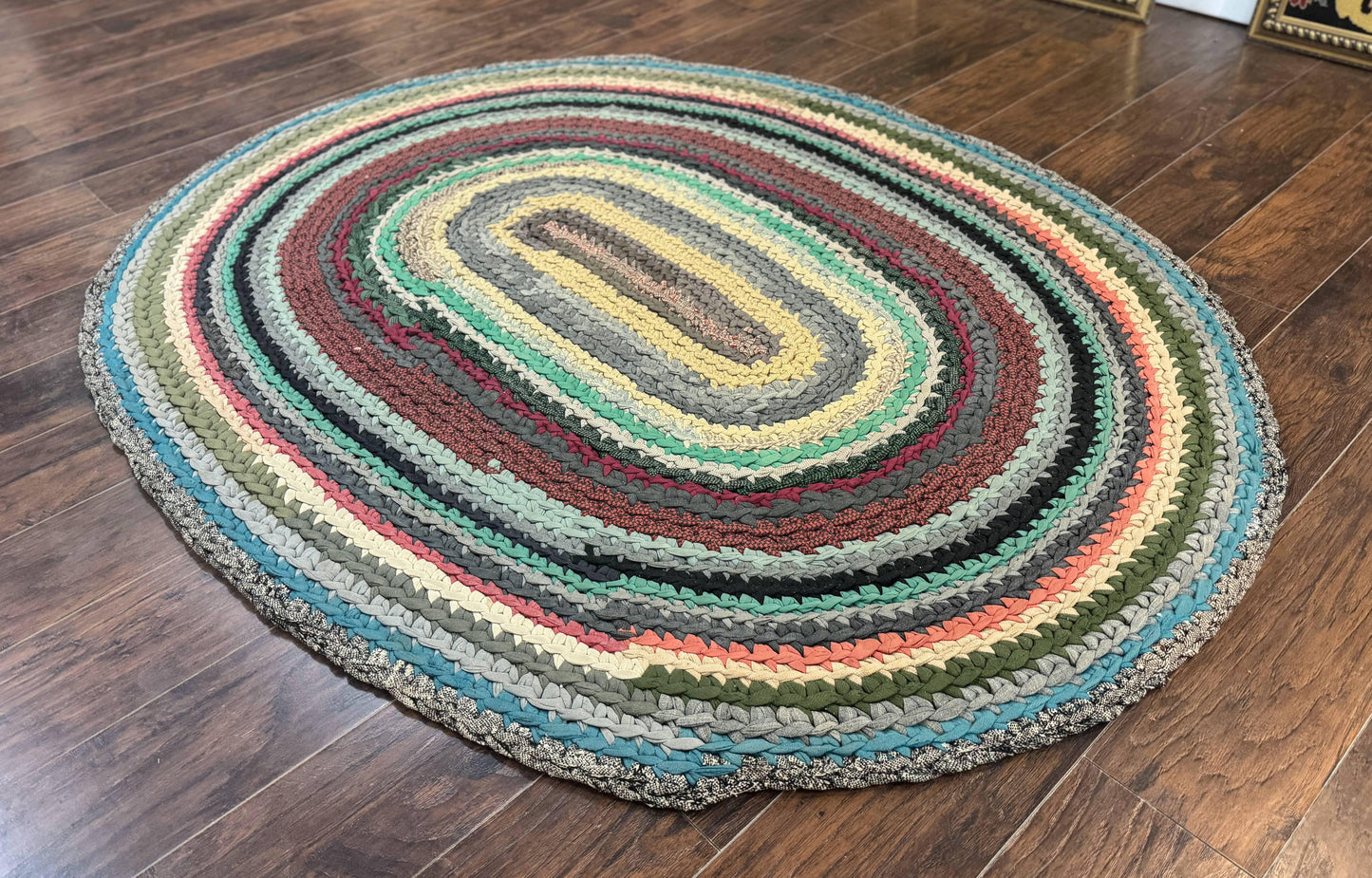 Antique American Braided Rug 5x7, Oval Multicolor Handmade Wool Braided Carpet