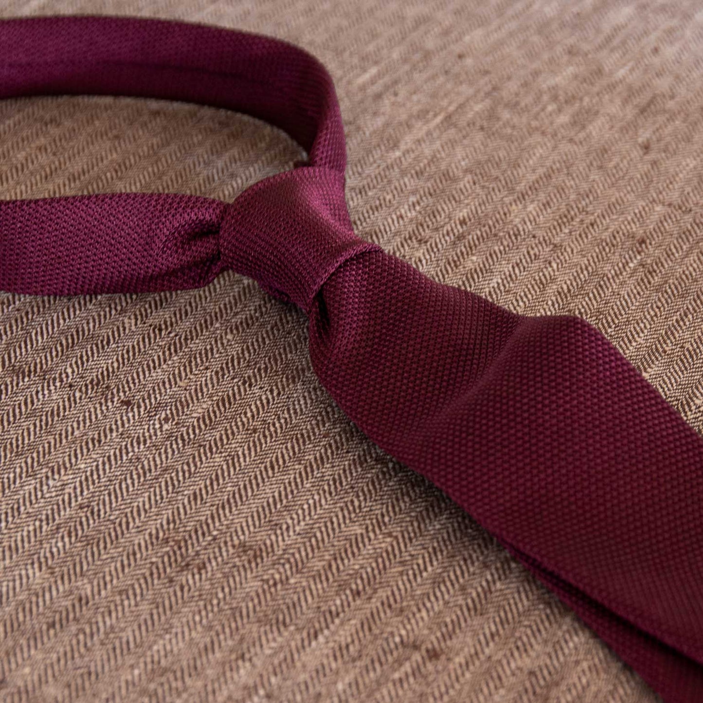Chianti - Burgundy Silk Grenadine Tie - Solstik