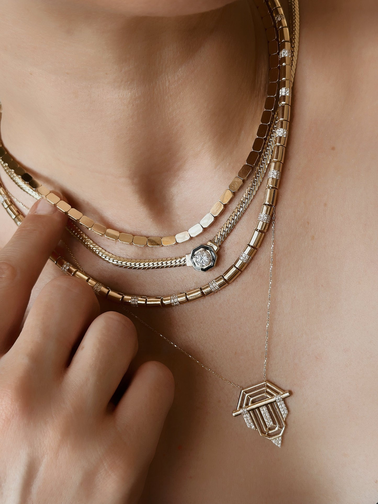 14K Solid Gold Pipe Bar Bead Chain Necklace - Solstik