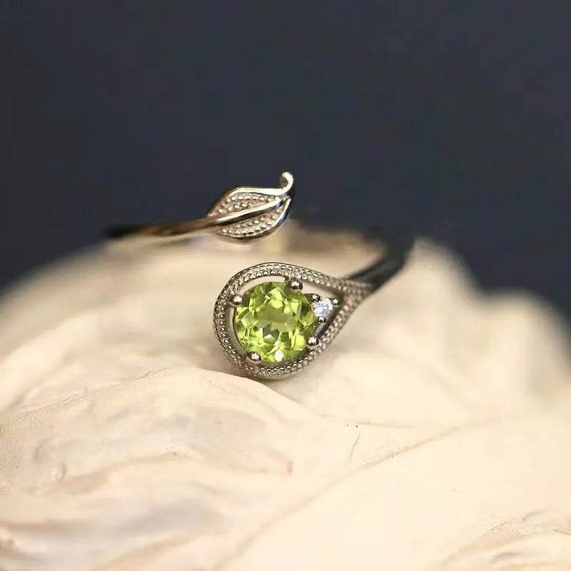 Verdant Branch Adjustable Gem Ring - Solstik