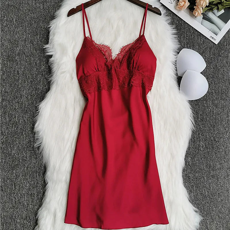 Solstik luxury silk robe set in elegant red with lace detail and adjustable spaghetti straps