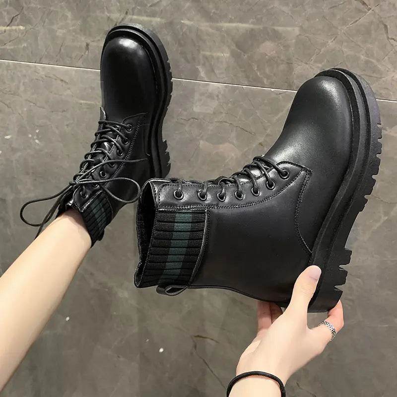 Chic Fall 2020 Martin Boots with Chunky Sole - Solstik