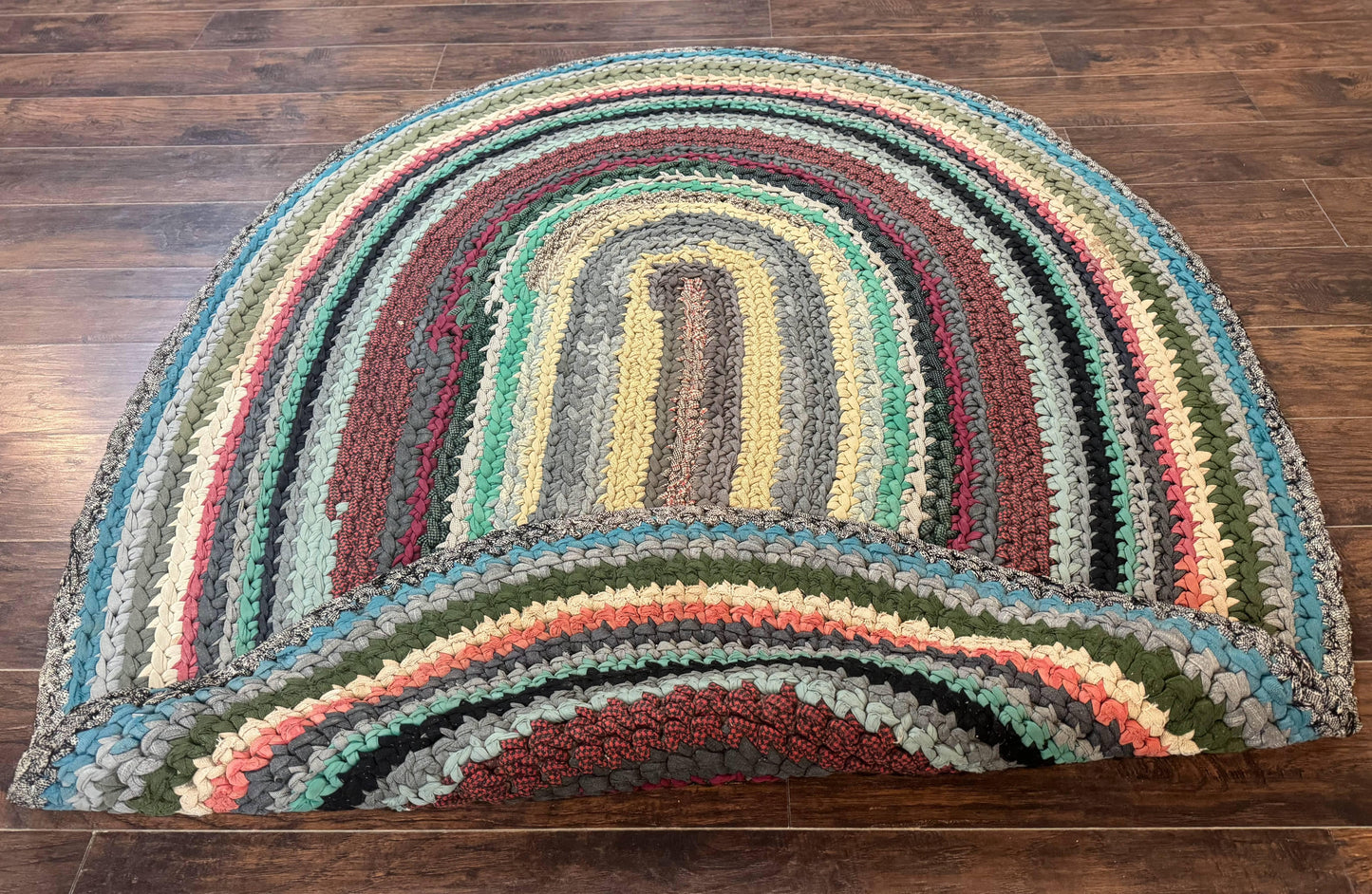 Antique American Braided Rug 5x7, Oval Multicolor Handmade Wool Braided Carpet