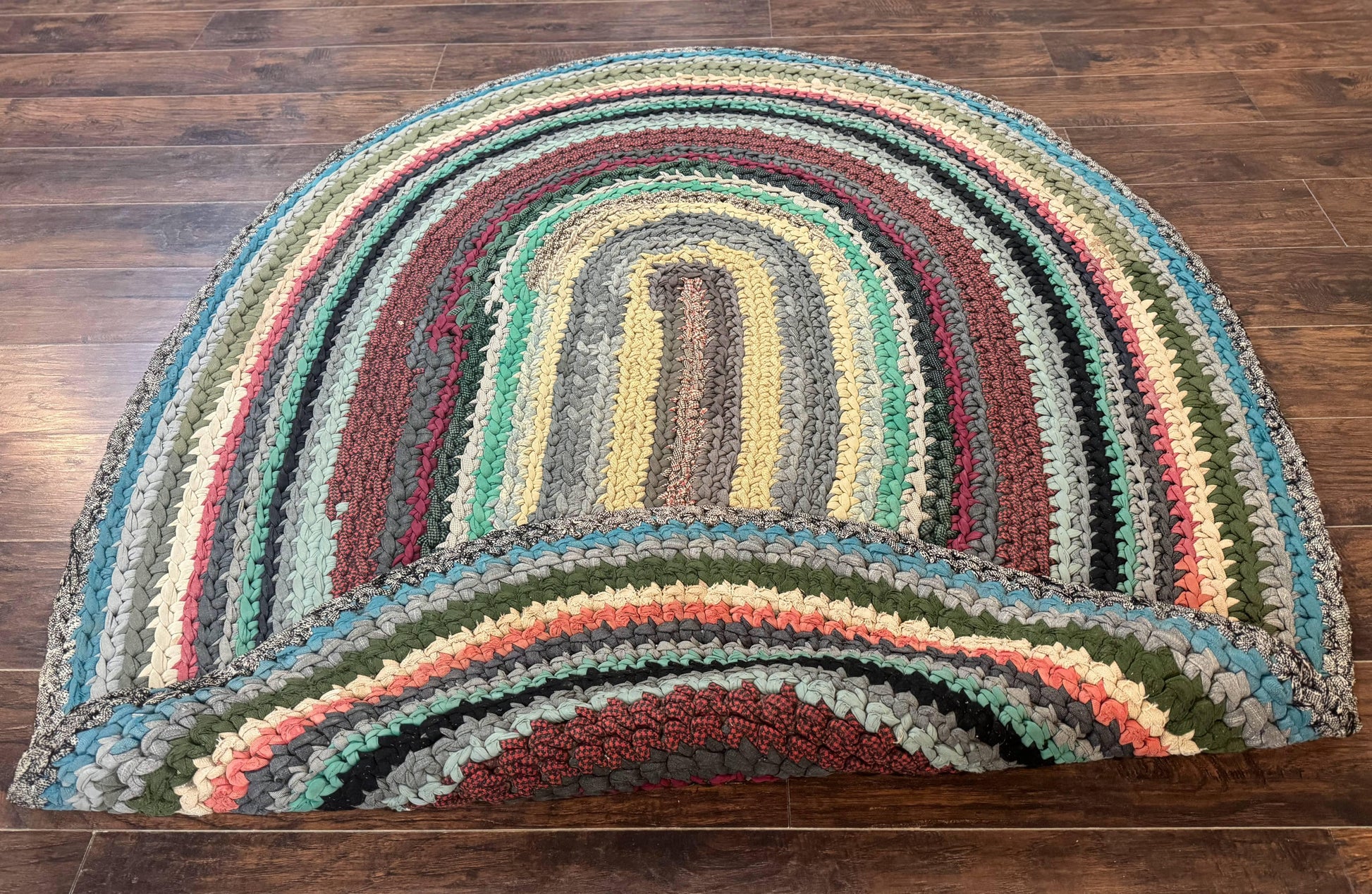 Antique American Braided Rug 5x7, Oval Multicolor Handmade Wool Braided Carpet