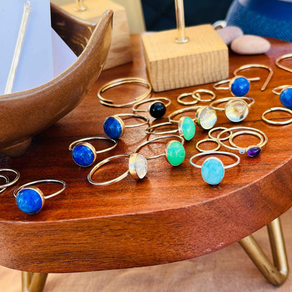 RAINBOW MOONSTONE RING