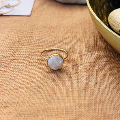 RAINBOW MOONSTONE RING