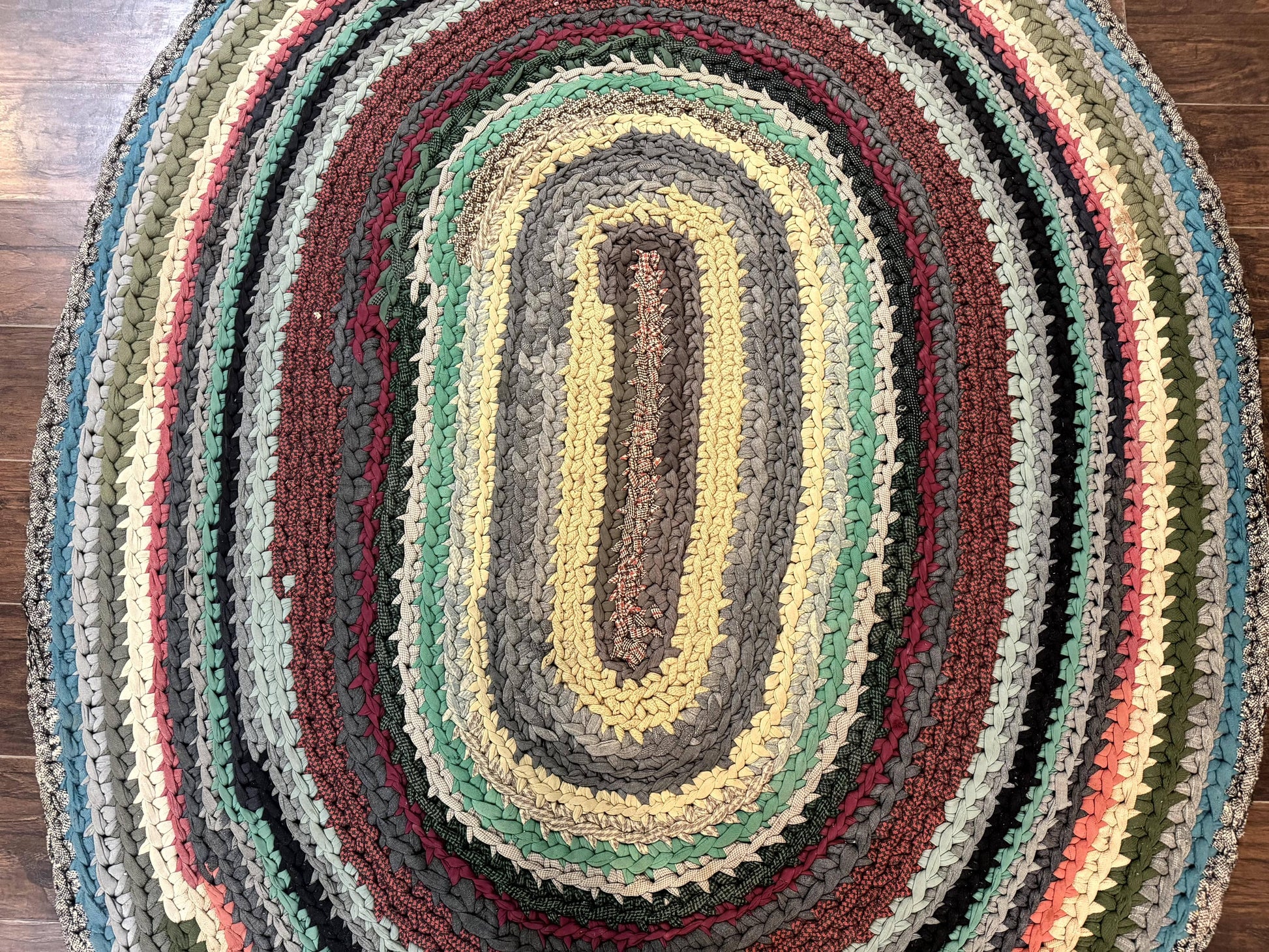 Antique American Braided Rug 5x7, Oval Multicolor Handmade Wool Braided Carpet