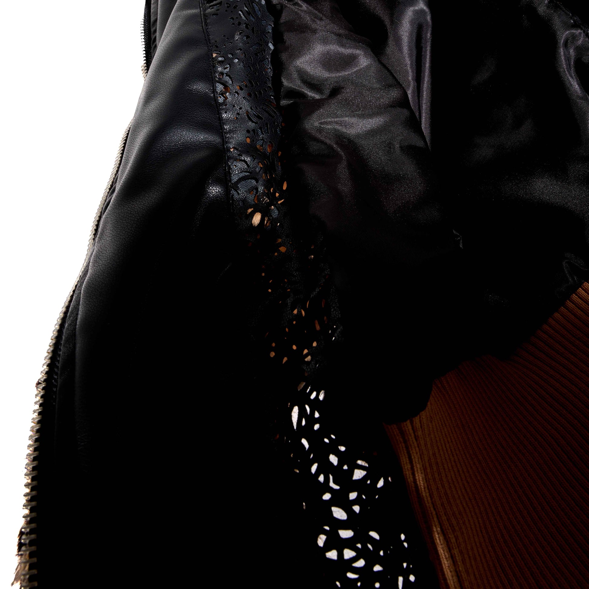 BL CROPPED LYNX WEBCUT LEATHER ZIPUP