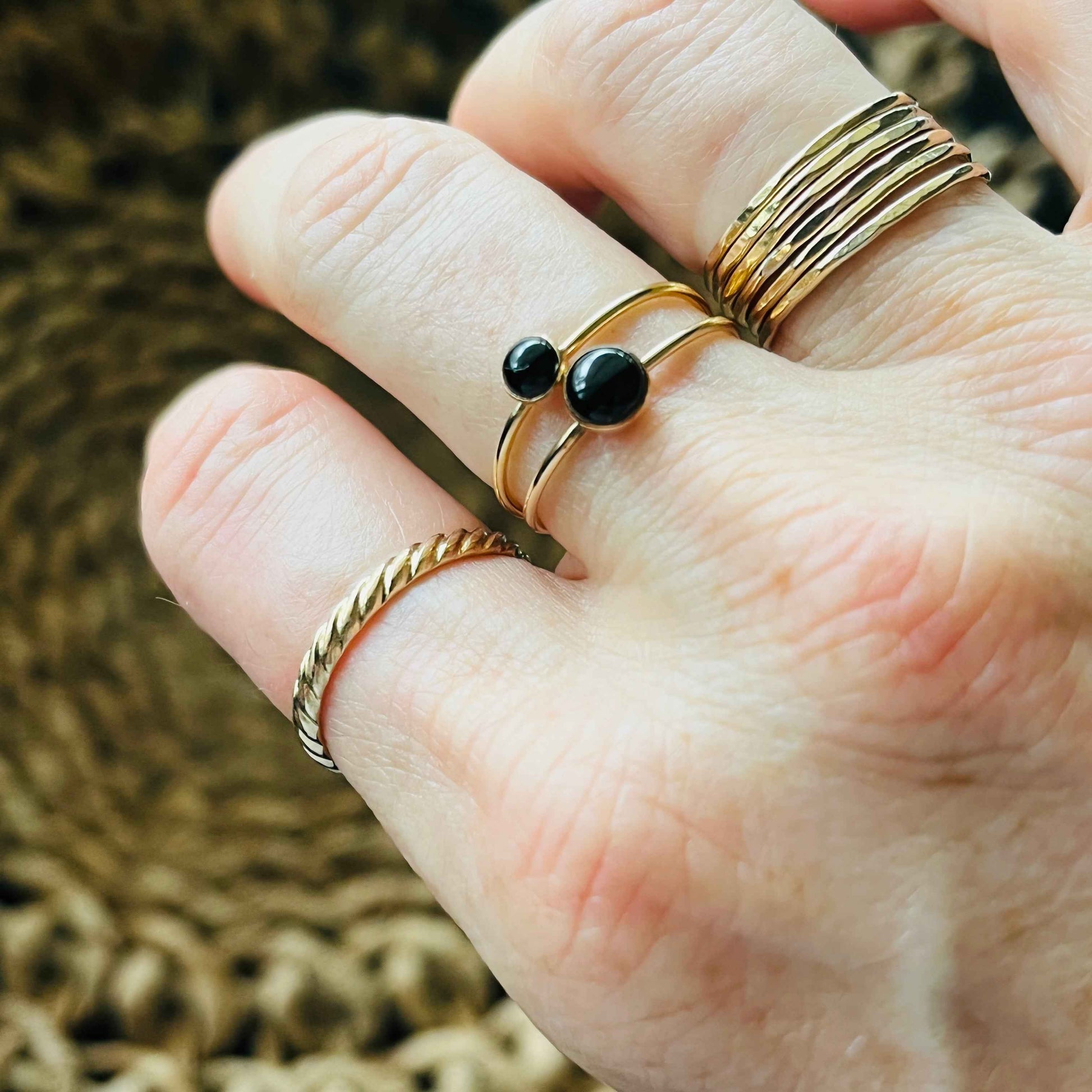 ONYX RING