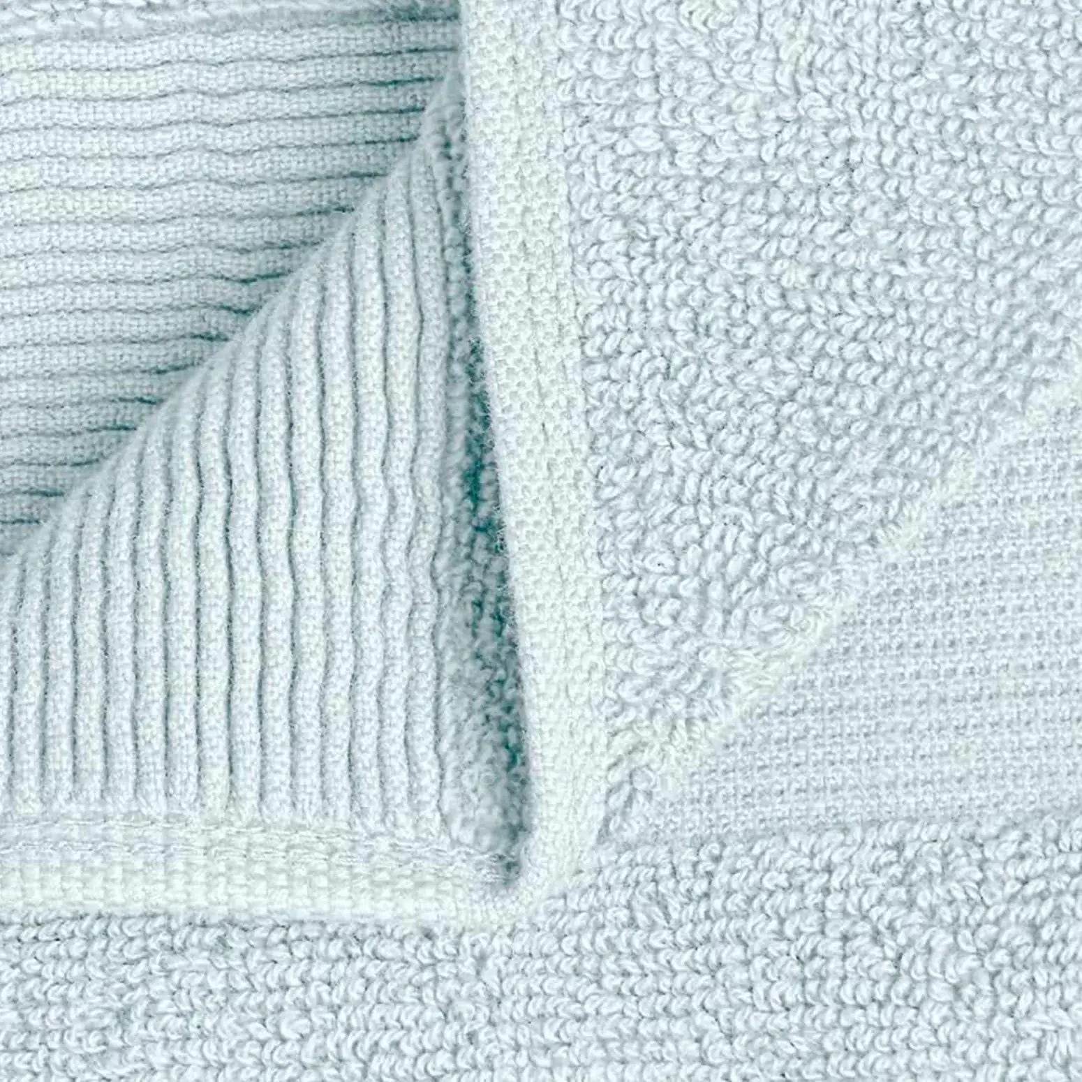 4 Pack Resort Collection Soft Bath Towel 28x55 in Luxury Plush Cotton Light Blue - Solstik