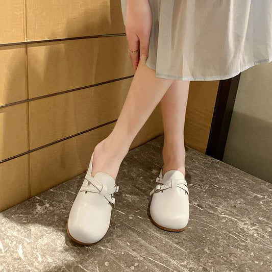 Women's Comfortable Idle Style Loose Large Round Toe Cowhide Flat Full Leather Outdoor Sandals