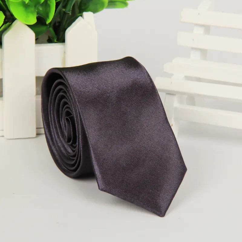 West Woods Slim Necktie - Solstik