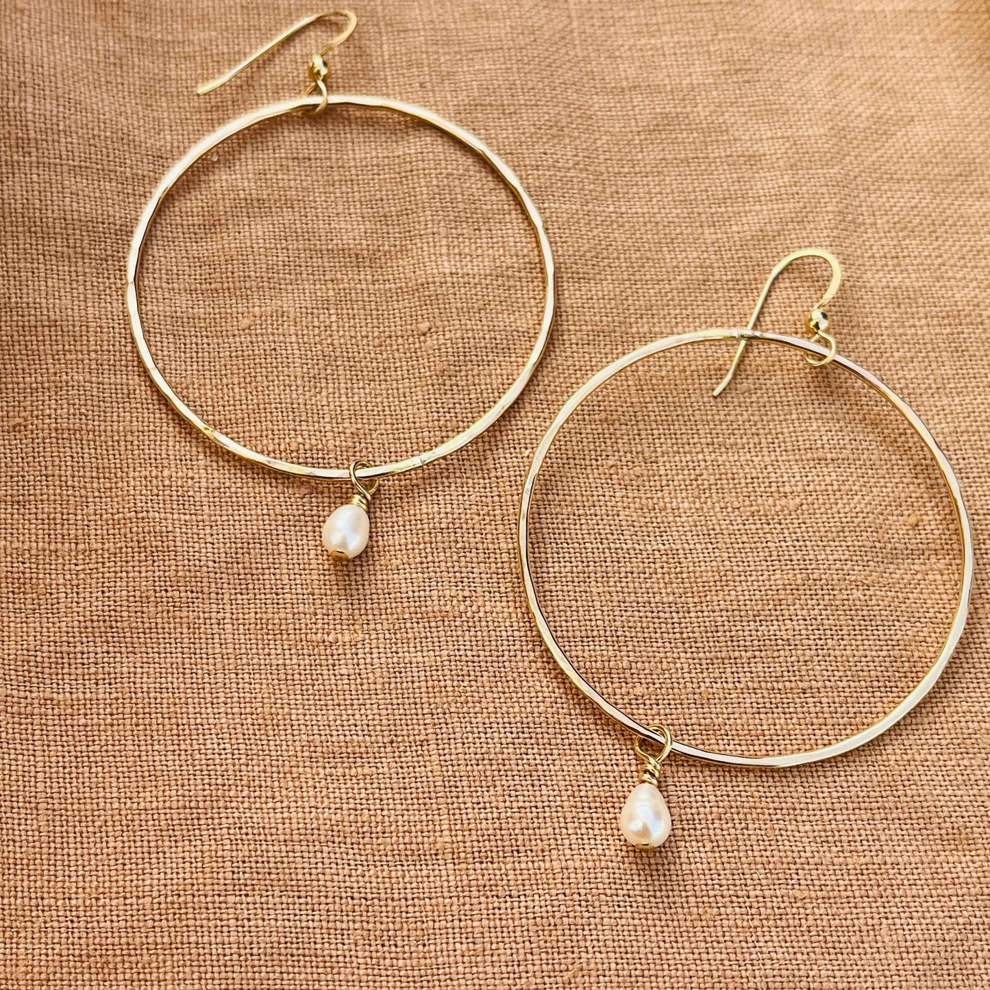 TINY PEARL HOOP EARRINGS