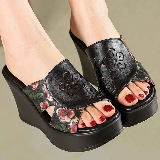 Fashion Hollowed-out Hibiscus Flower Wedge Slippers