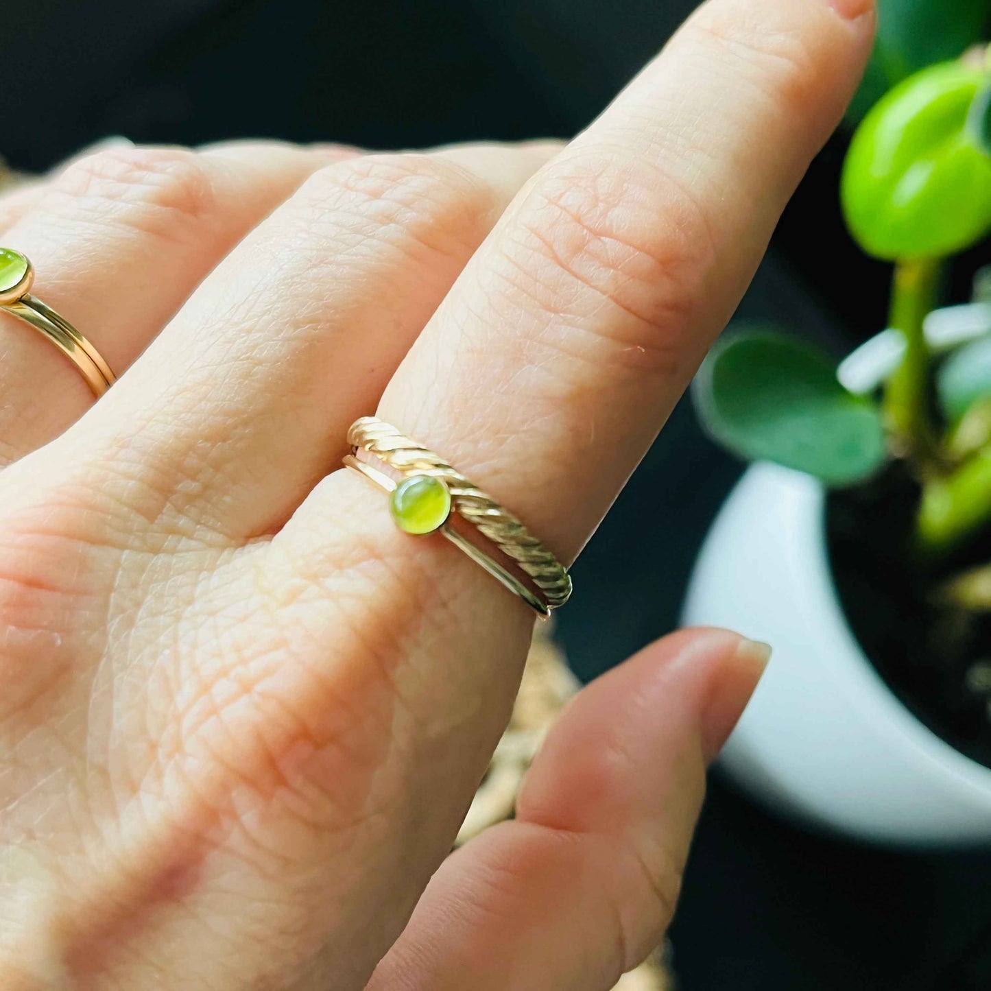 SHORE BAND RING