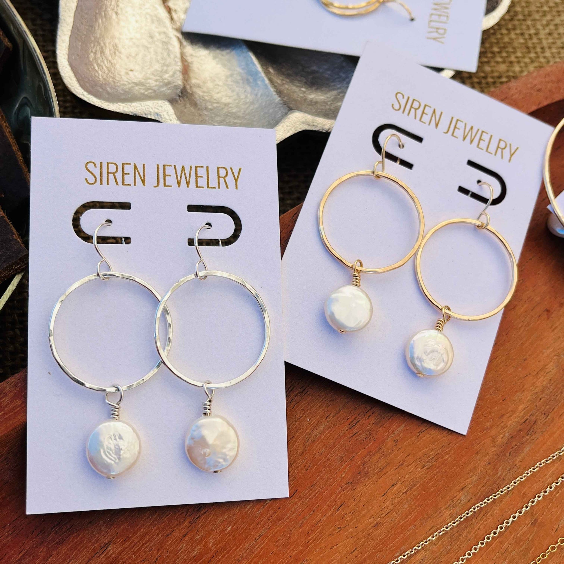 COIN PEARL SMALL HOOP EARRINGS