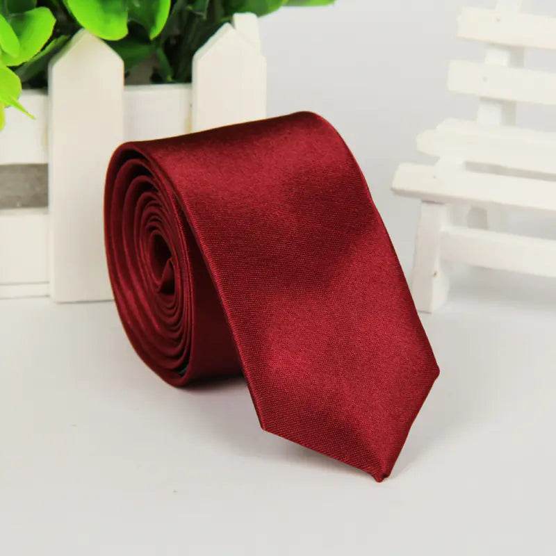 West Woods Slim Necktie - Solstik
