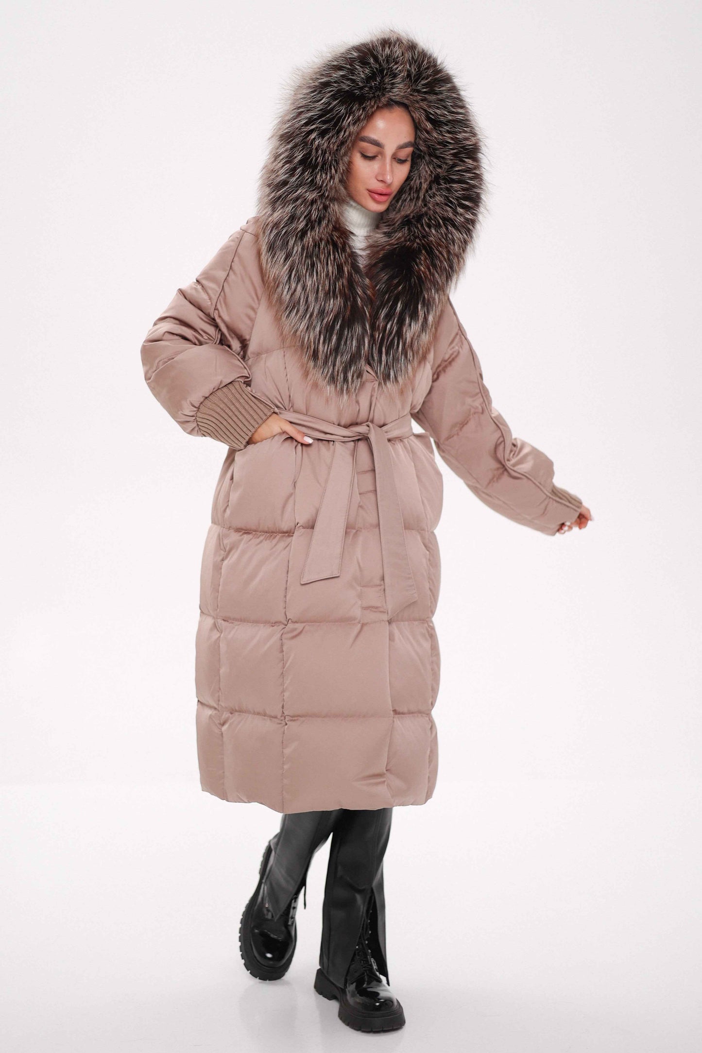 Rei Silver Fox Fully Lined Hood Down Coat in Blush