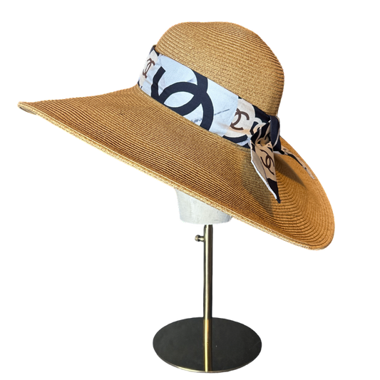CC Logo Camellia Noir Perfect Straw Sun Hat - Solstik