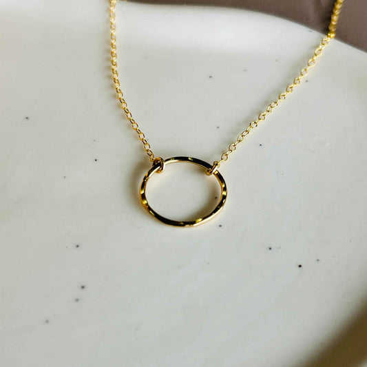 SMALL OLIVIA NECKLACE