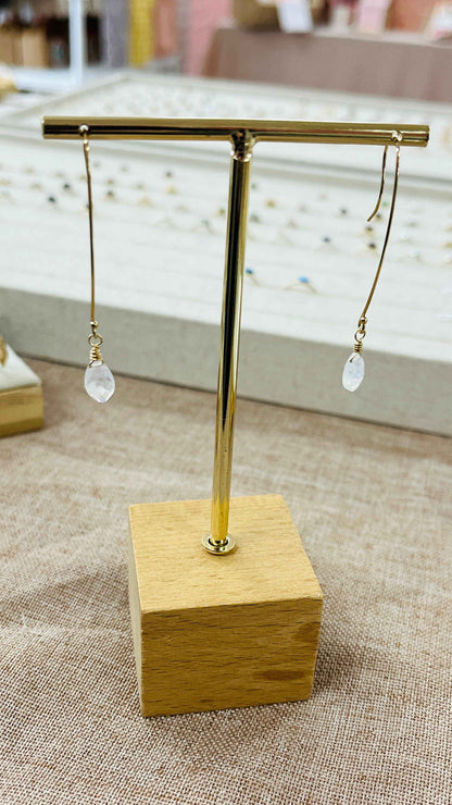 GEM HANG EARRINGS