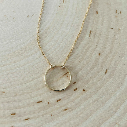 SMALL OLIVIA NECKLACE