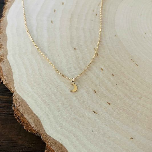 MOON NECKLACE