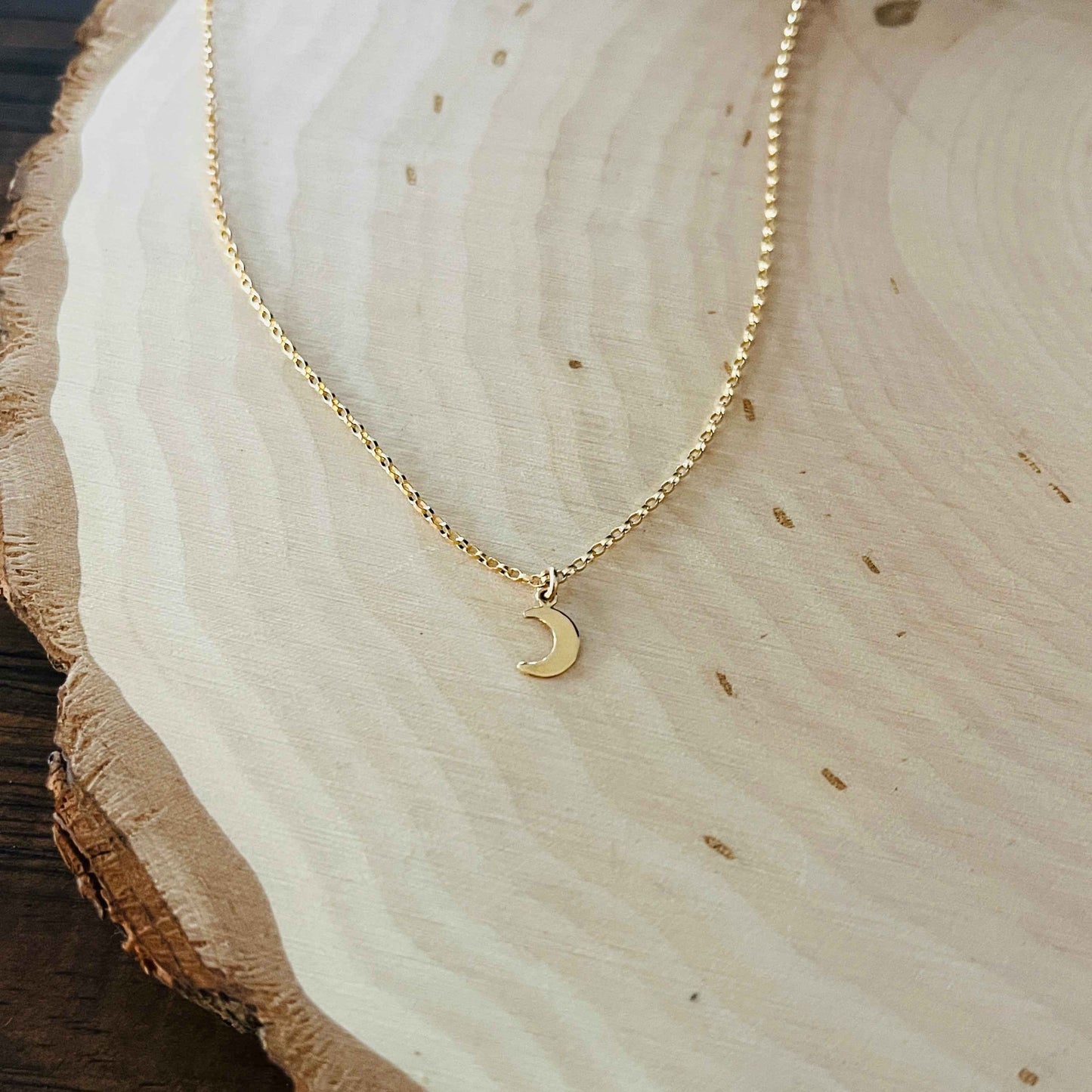 MOON NECKLACE