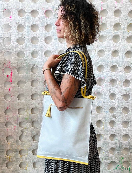 Knot Tote
