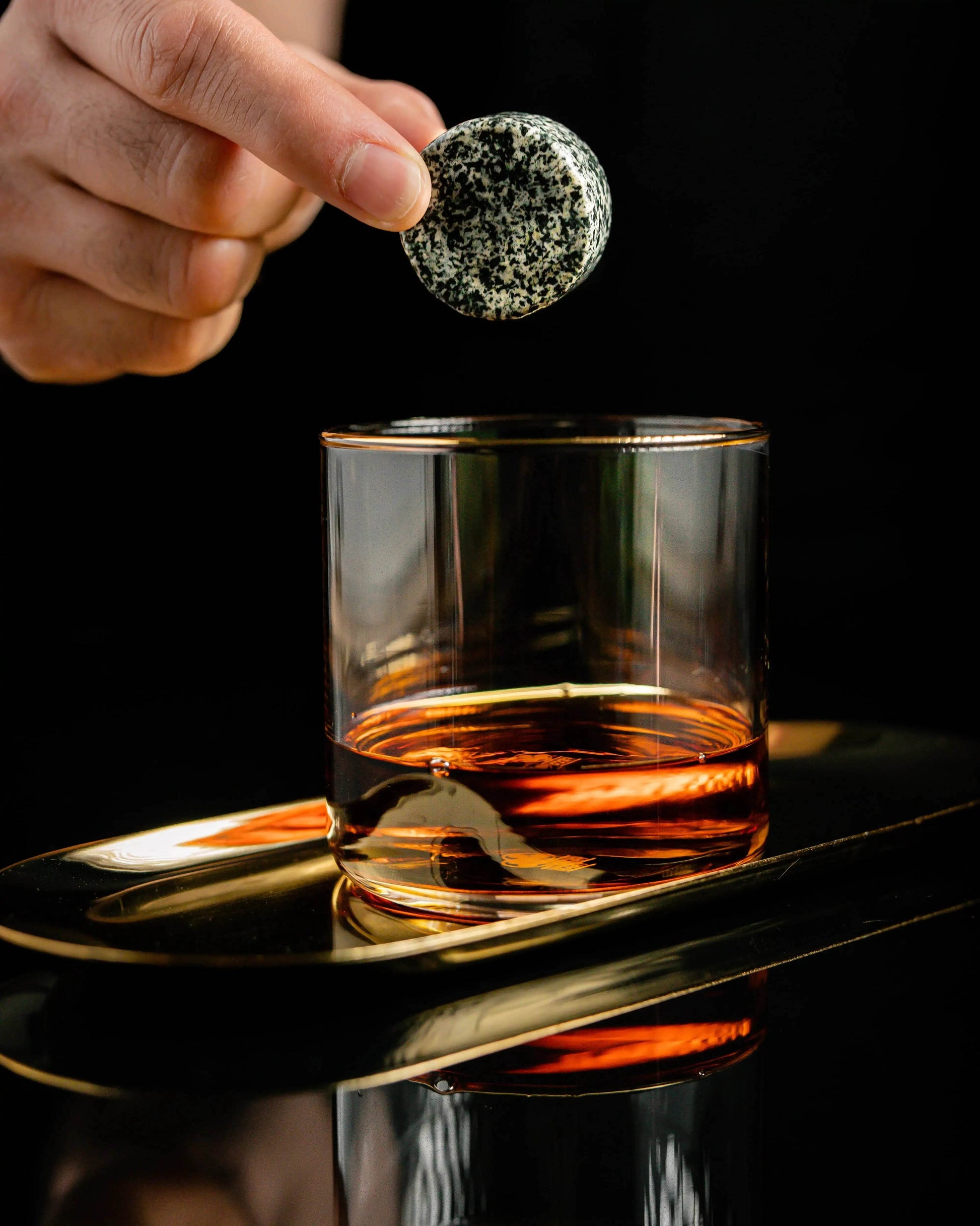 Whiskey Connoisseur's Choice Set - Stones & Twist Glass - Solstik