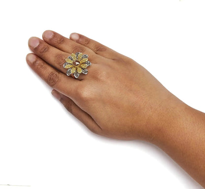14K Tri-Tone Diamond Floral Cocktail Ring - Size 7 - Solstik