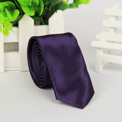 West Woods Slim Necktie - Solstik