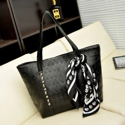 Skull Print Shoulder Tote Style Handbag - Solstik