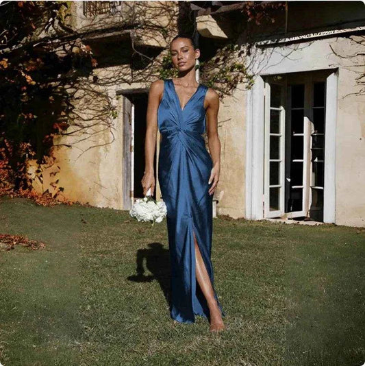 Elegant Deep V Backless Sleeveless Evening Dress