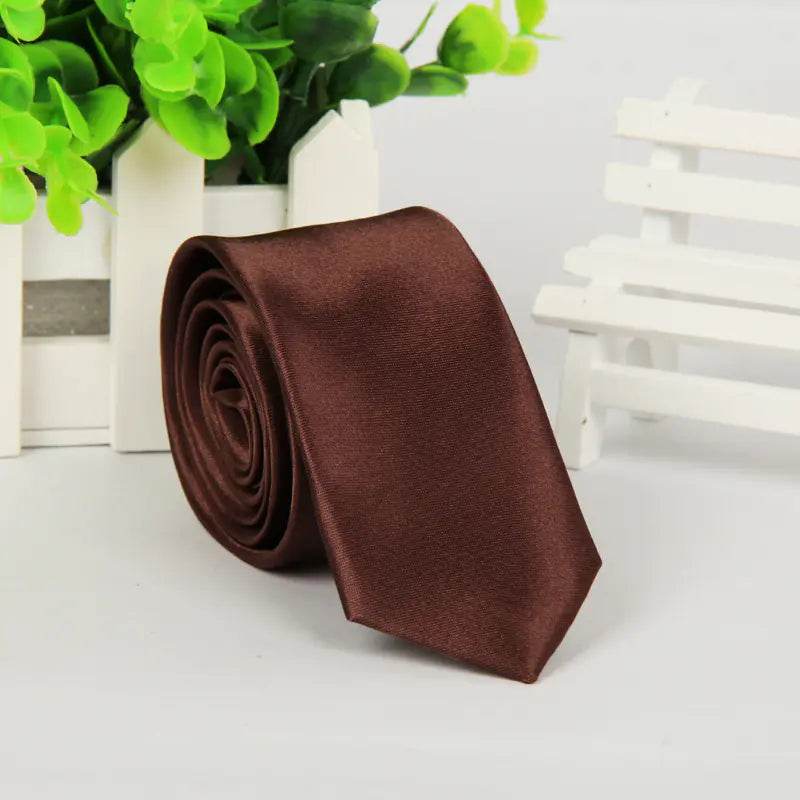 West Woods Slim Necktie - Solstik