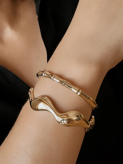 14K Solid Gold Cuff Bone Bangle Bracelet - Solstik