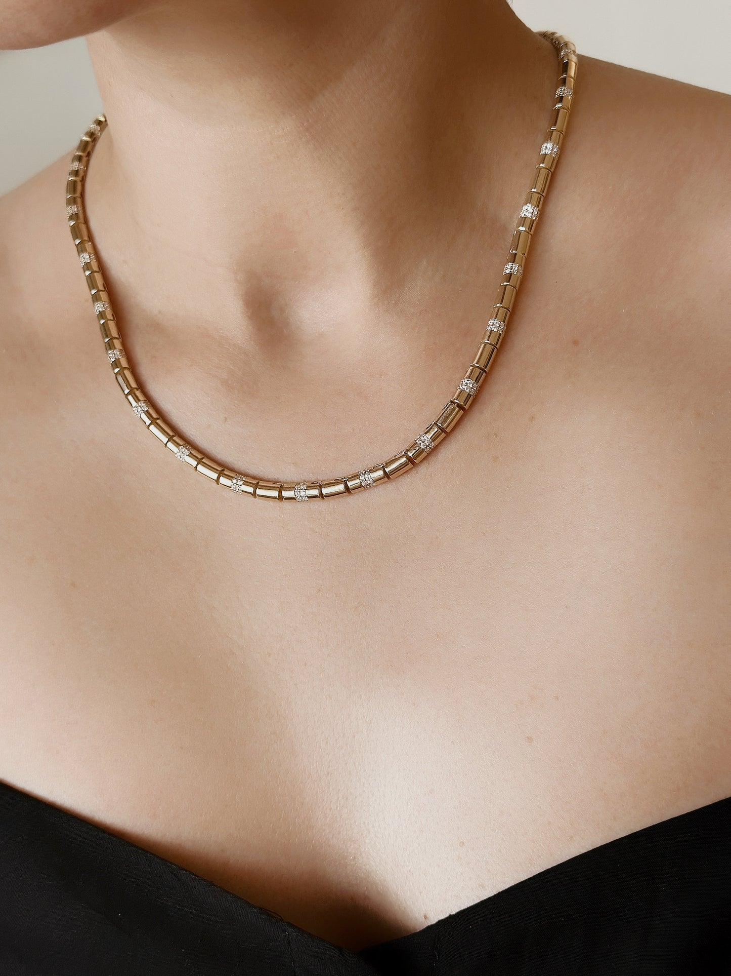 14K Solid Gold Pipe Bar Bead Chain Necklace - Solstik