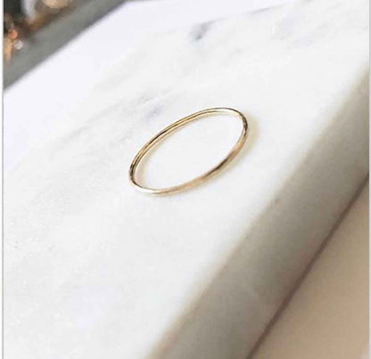 HAMMERED STACKING RING