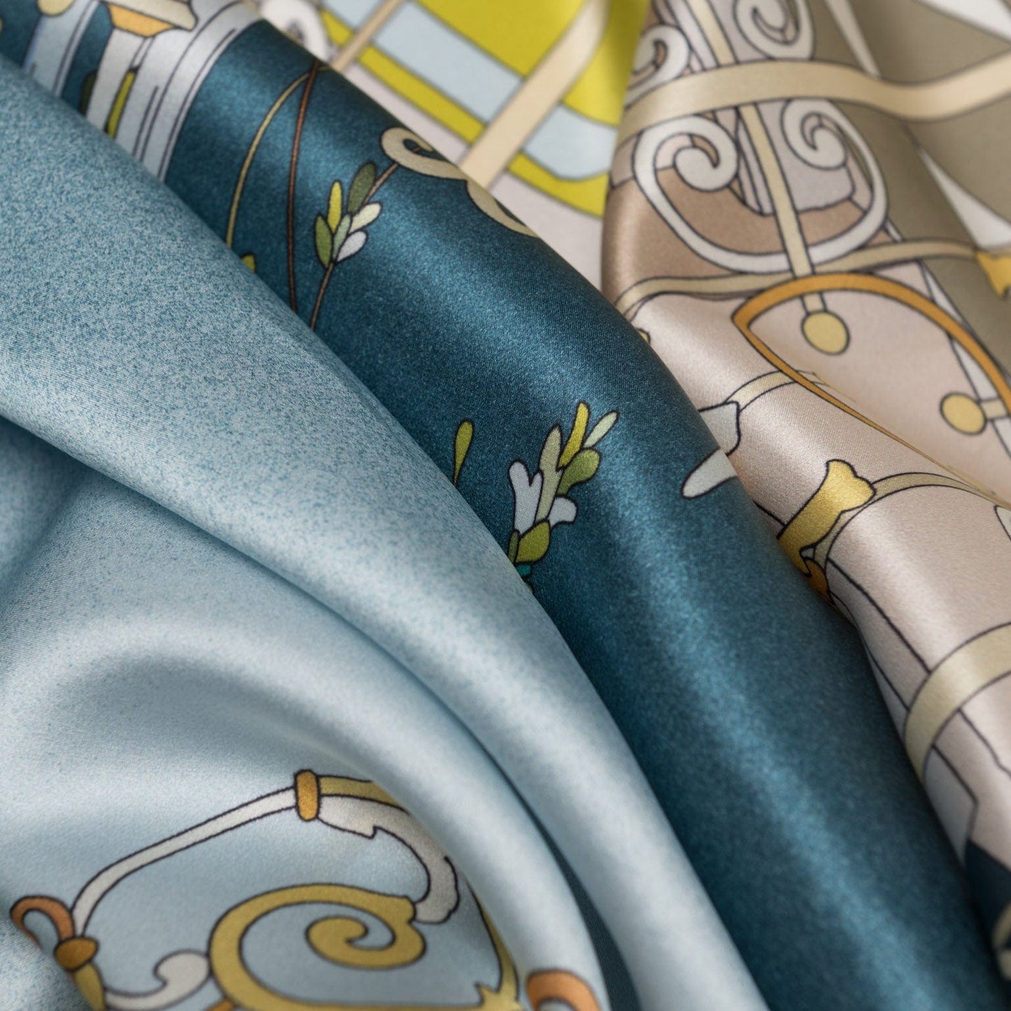 Garden of Dreams - Silk Foulard - Aqua - Solstik