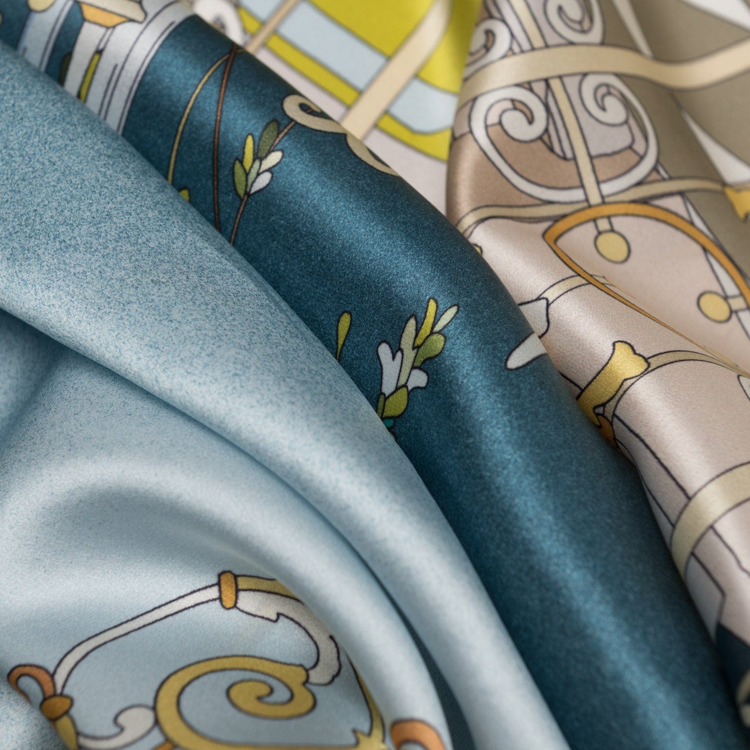 Garden of Dreams - Silk Foulard - Aqua - Solstik