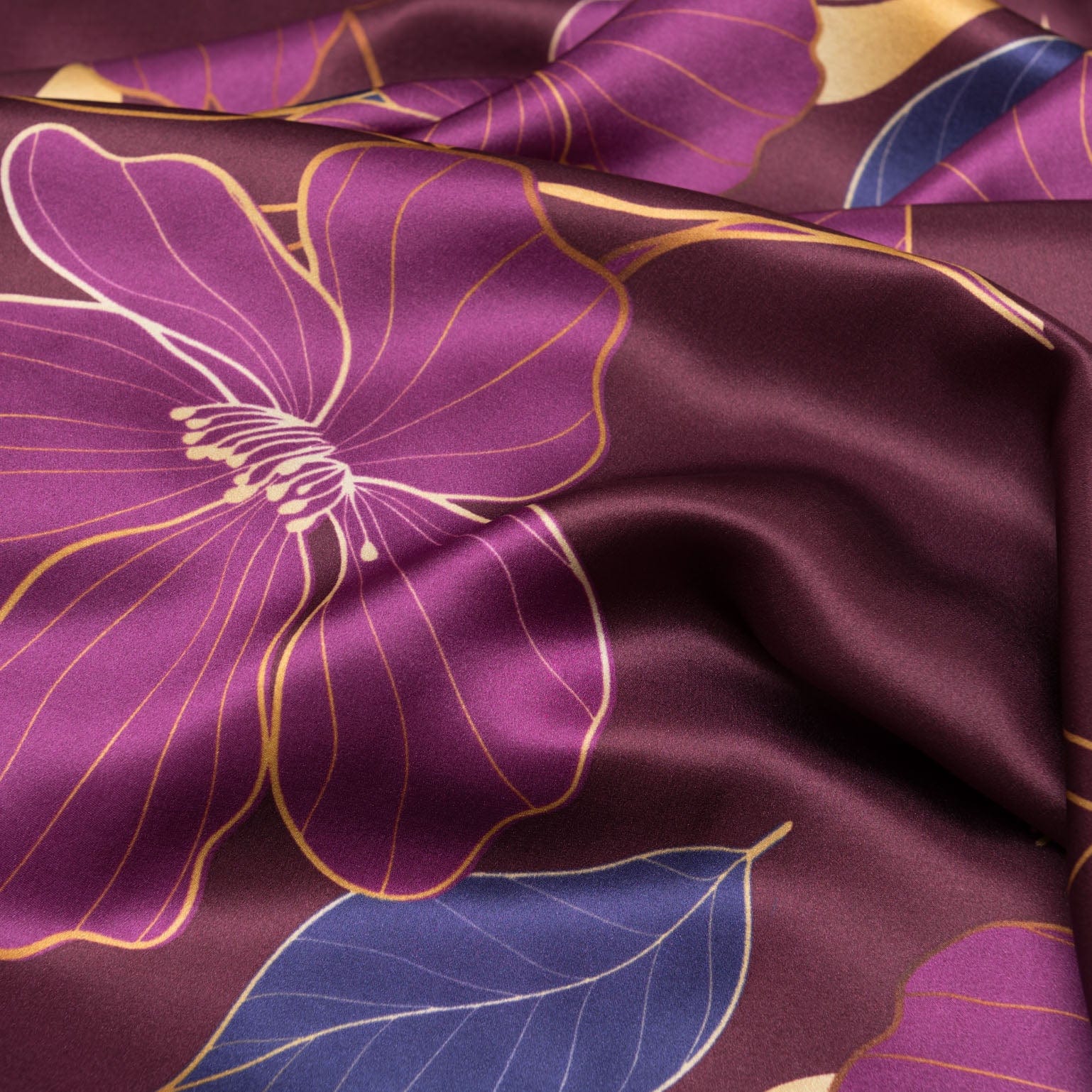 Laura - Silk Scarf Shawl - Burgundy - Solstik