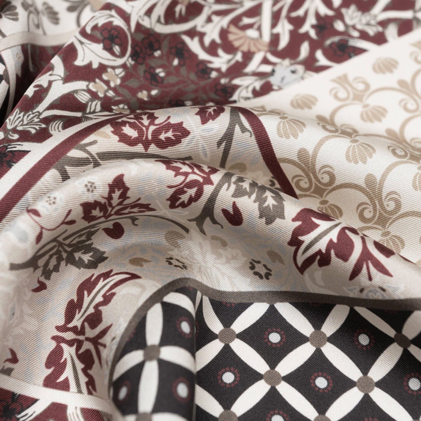 Napoli - Silk Neckerchief - Maroon - Solstik